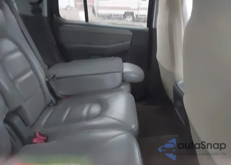 2005 Ford Explorer Xlt/Xlt Sport from USA, damaged, VIN 1FMZU73K85ZA00778